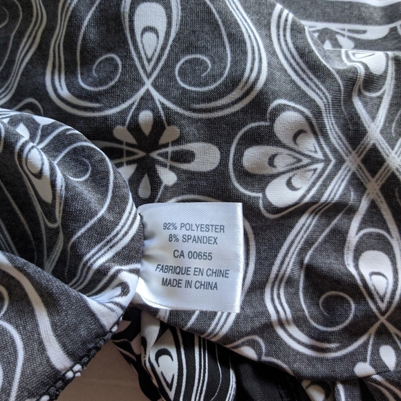 New - Encore Short Sleeve Blouse - Picture 4 of 4